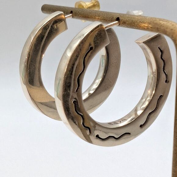 Solid 925 Sterling Silver Etched Design Hoop Earrings - Picture 1 of 6